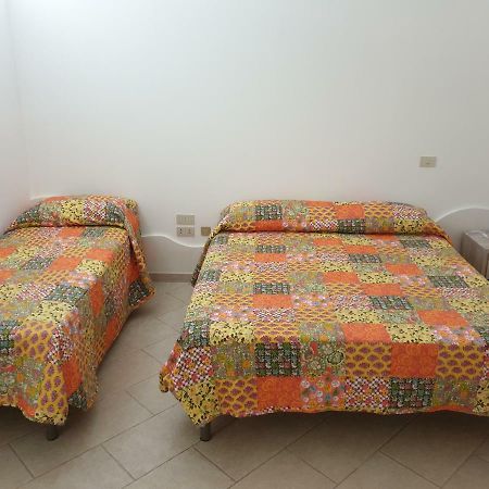 Апартаменти Nonna Livia By La Puglia In Un Trullo Альберобелло Екстер'єр фото