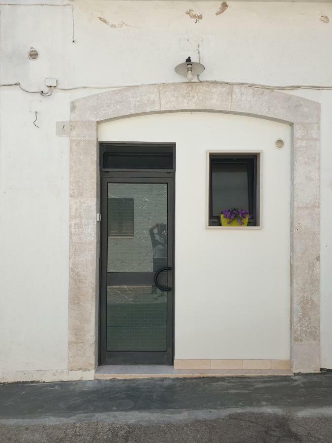 Апартаменти Nonna Livia By La Puglia In Un Trullo Альберобелло Екстер'єр фото